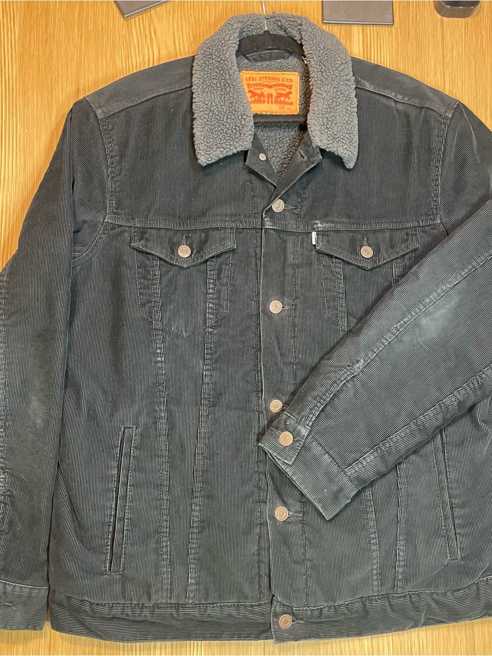 Levi's Mens Corduroy Sherpa Trucker Jacket Black Size XL